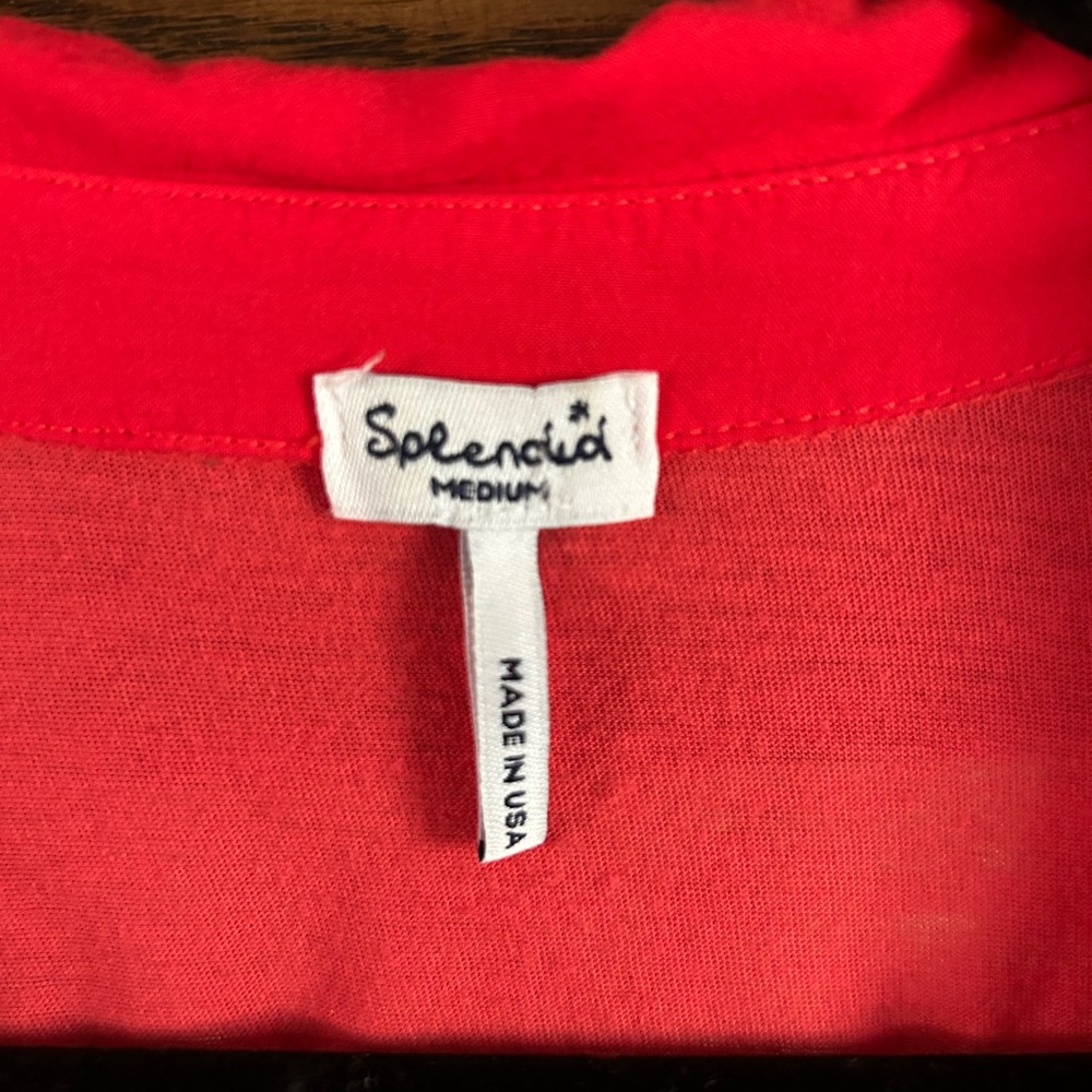Splendid Sleeveless Collared Blouse - Picture 3 of 4